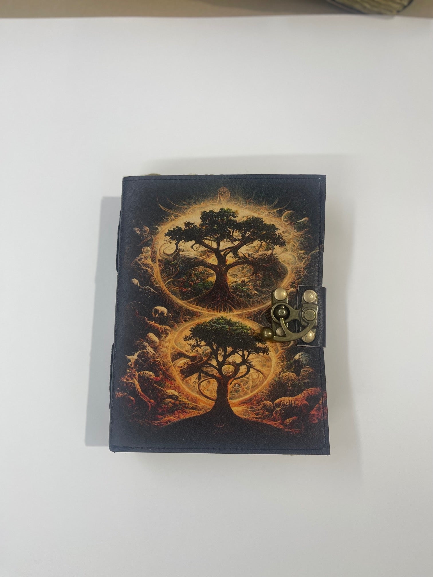 Libro de piel con impresión Arboles