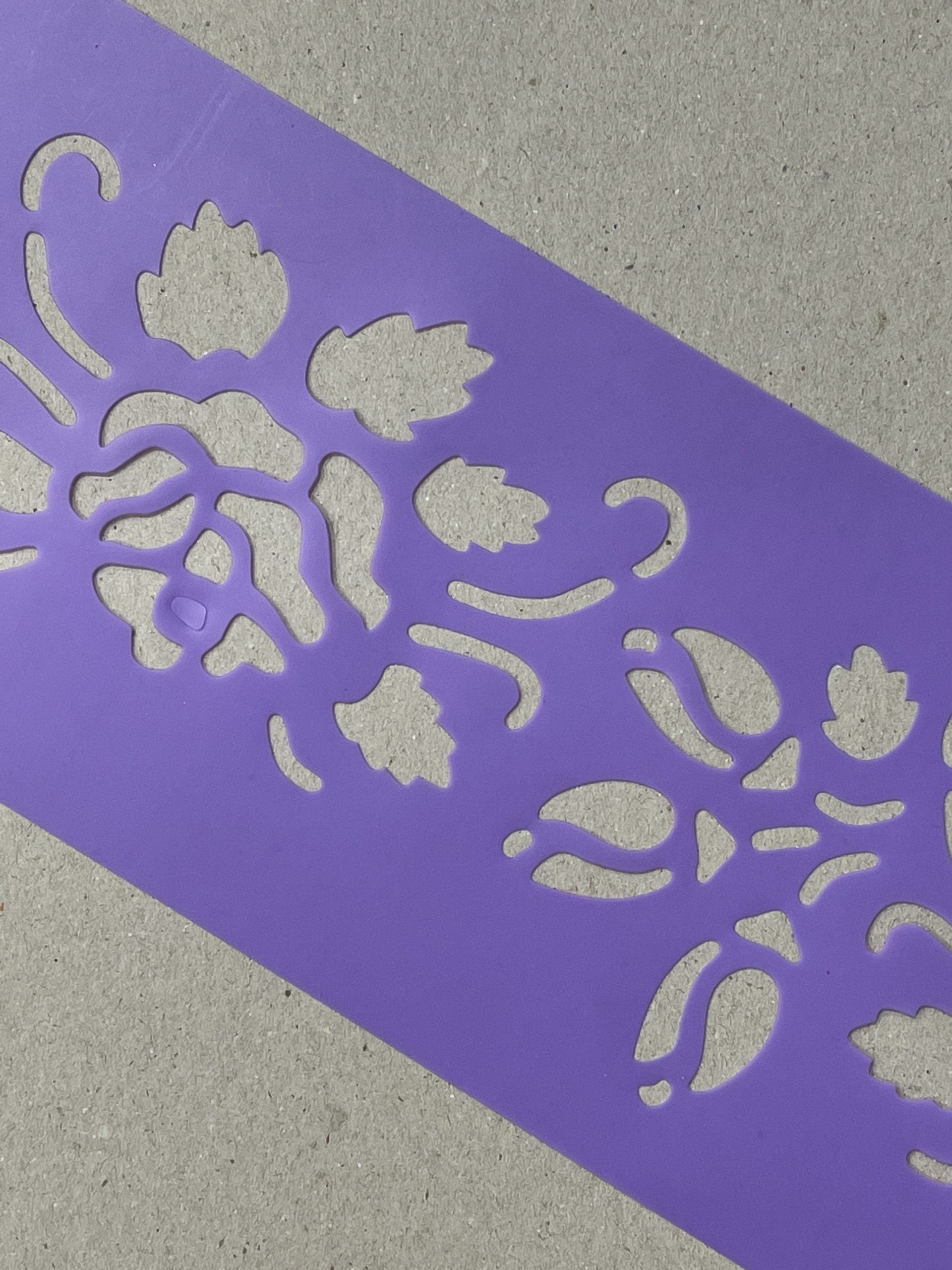 Stencil Flores 12X45