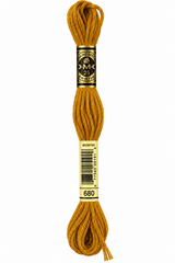 Hilo Dmc Mouliné 680 Oro antiguo oscuro