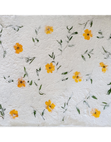 Papel Artesanal con flores del cosmos TH957 ocre